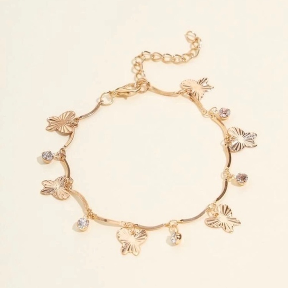 3/$30 💛 Butterfly Rhinestone Anklet - Picture 2 of 4